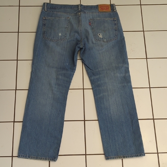 Levi's 514 Blue Straight Leg Distressed Jeans - Picture 3 of 7